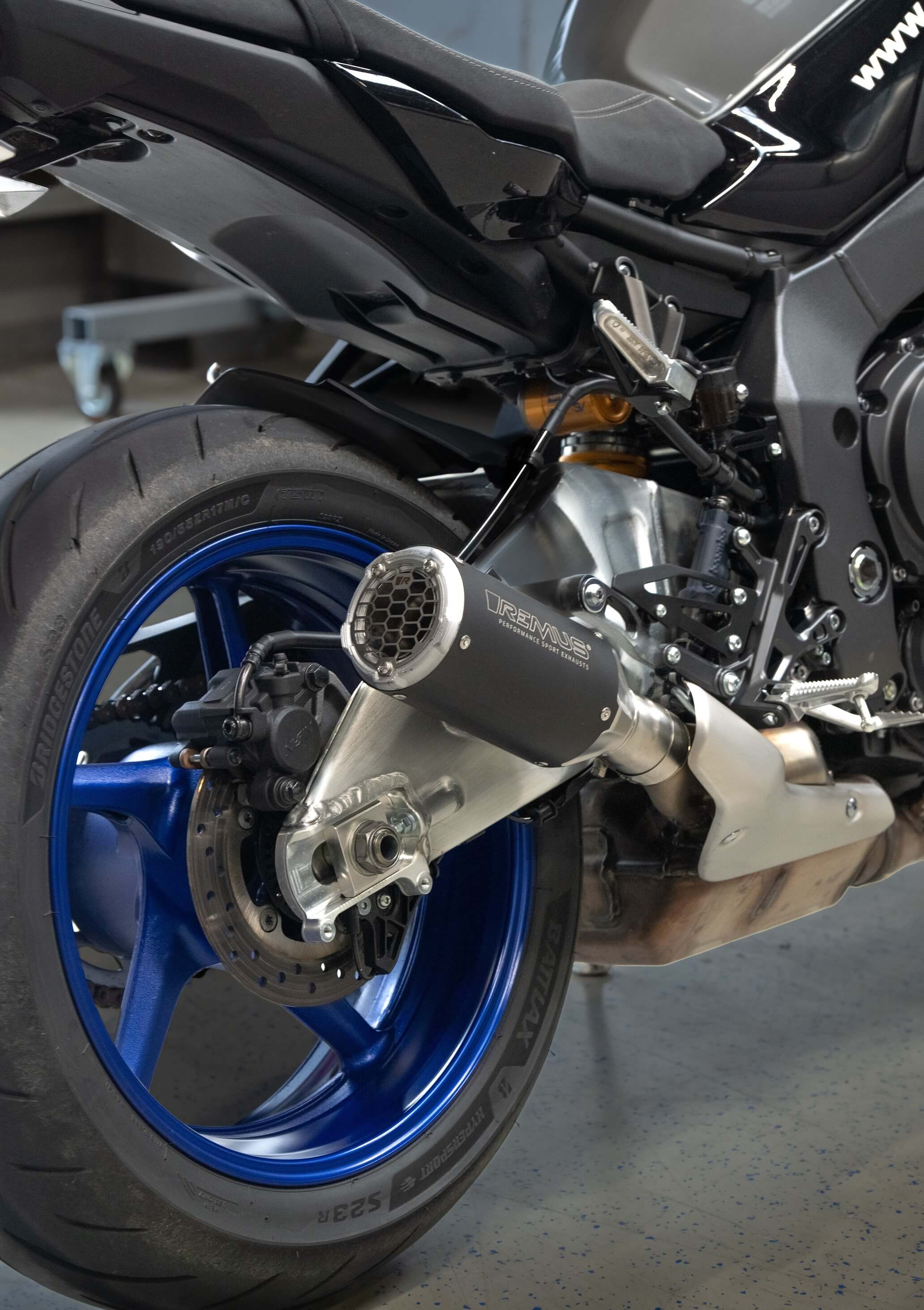 REMUS BoostR Slip-On sport exhaust Yamaha MT-10, EC approved